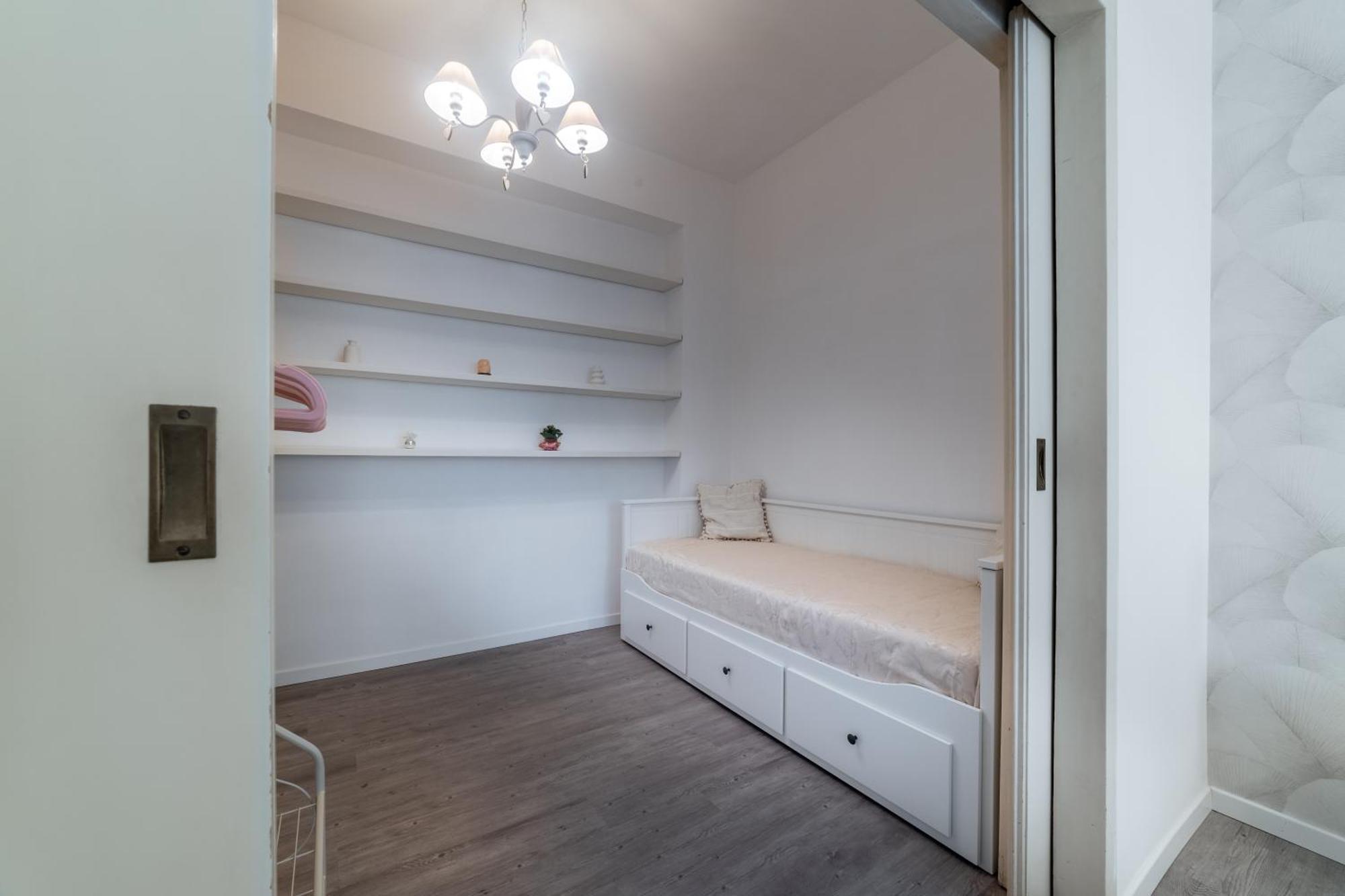 Vatican Shabby Double Bedrooms *