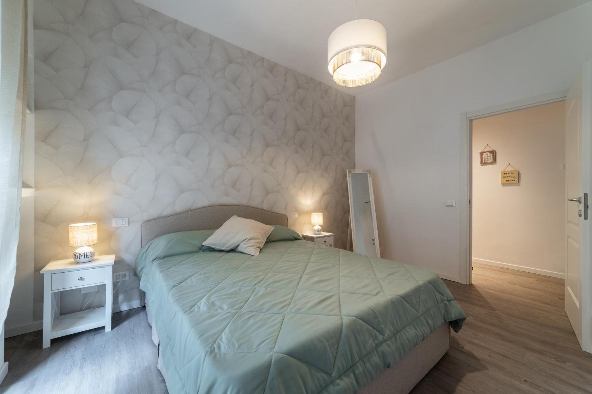 Apartment Vatican Shabby Double Bedrooms *