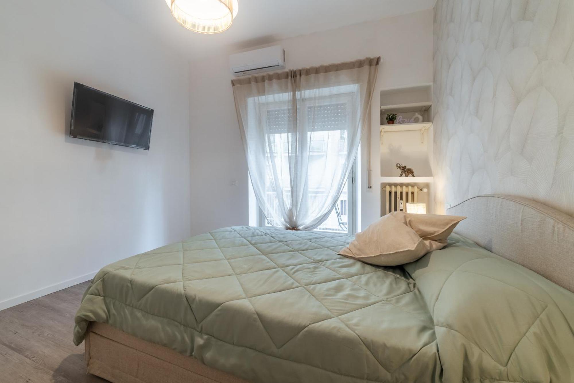 Vatican Shabby Double Bedrooms * Rom