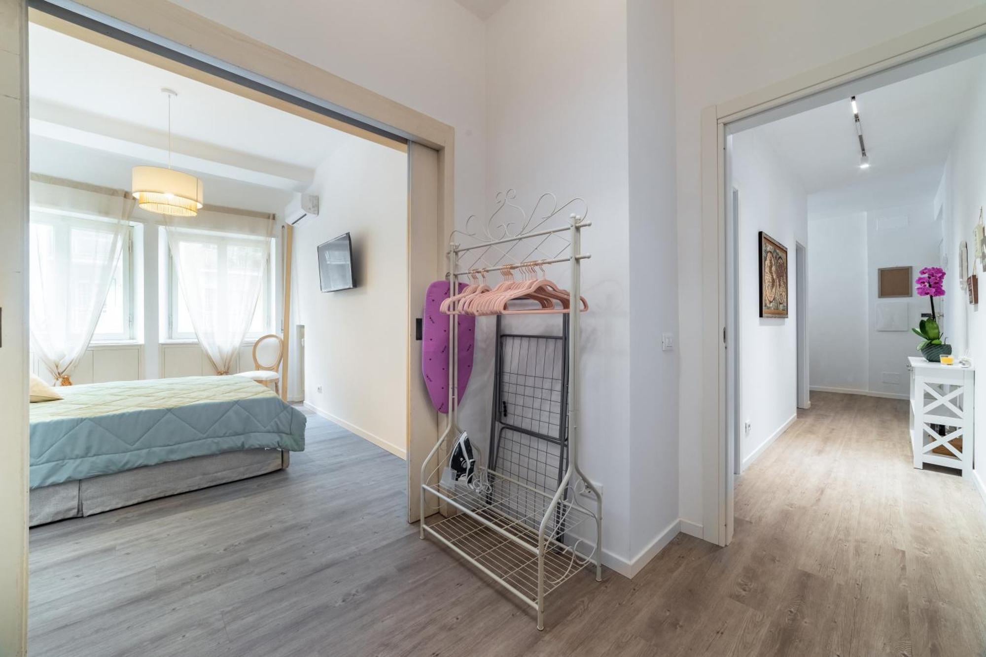 Vatican Shabby Double Bedrooms * Rom