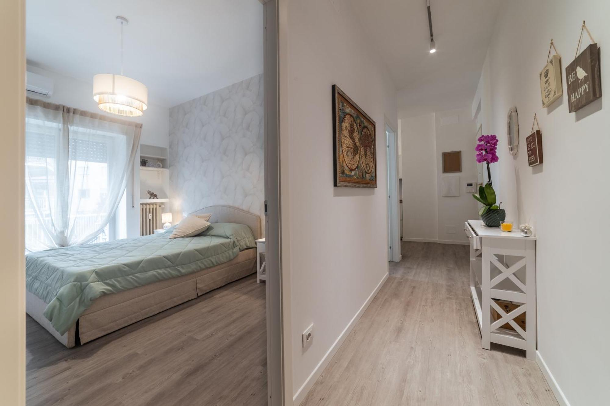 Apartment Vatican Shabby Double Bedrooms *